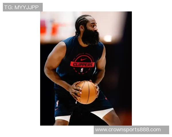 快船新赛季前景分析小卡状态成疑哈登肩负重任四大新援能否助力争冠