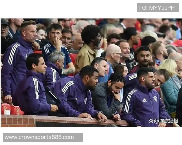 卡拉格与斯科尔斯齐声呼吁阿莫林圣诞前辞职时间已不再充裕 卡拉格与斯科尔斯齐声呼吁阿莫林圣诞前辞职时间已不再充裕